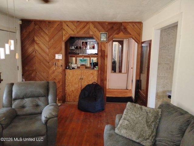 144 Plummer Circle, Jackson, MS 39212