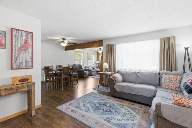 407 Buffalo Run Road, Buffalo, MN 55313