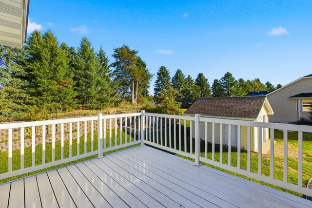 407 Buffalo Run Road, Buffalo, MN 55313