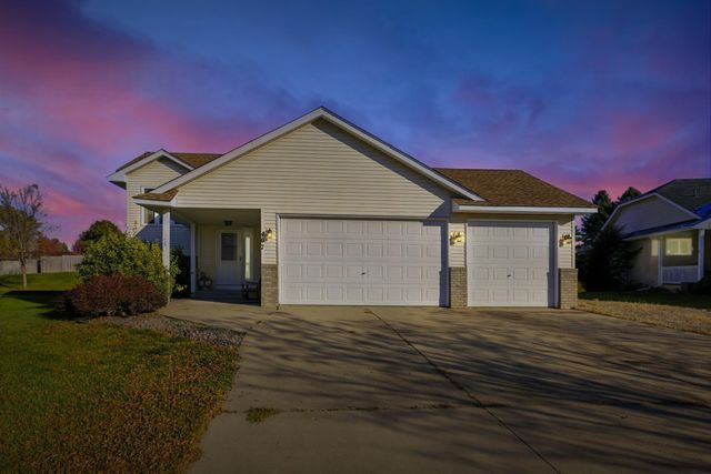 407 Buffalo Run Road, Buffalo, MN 55313