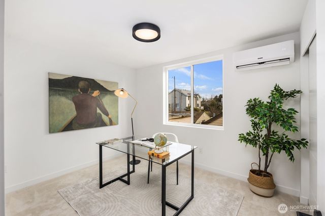 520 N 102nd Street, Seattle, WA 98133