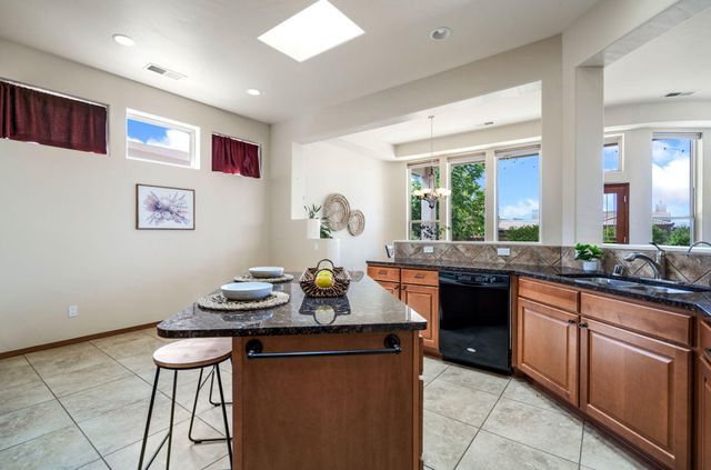 4601 Monte Frio Drive NW, Albuquerque, NM 87120