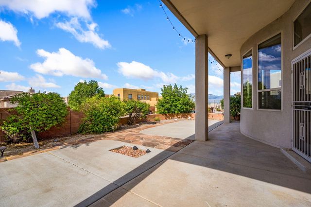 4601 Monte Frio Drive NW, Albuquerque, NM 87120