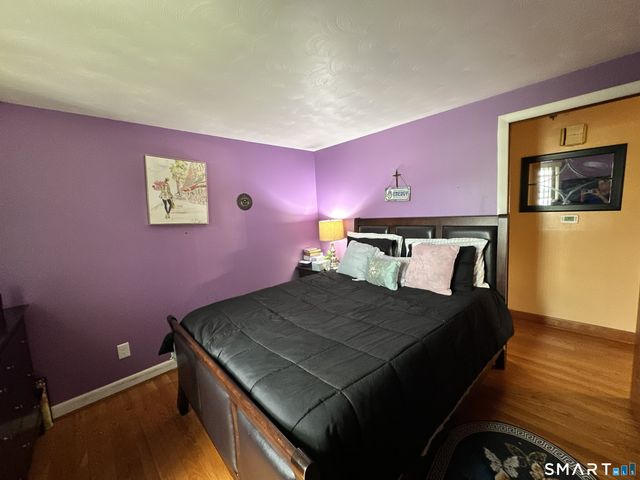 48 Ferguson Road, Manchester, CT 06040