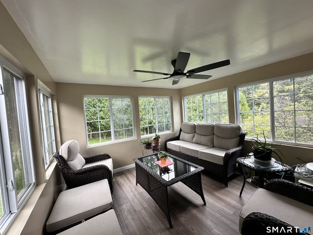 48 Ferguson Road, Manchester, CT 06040