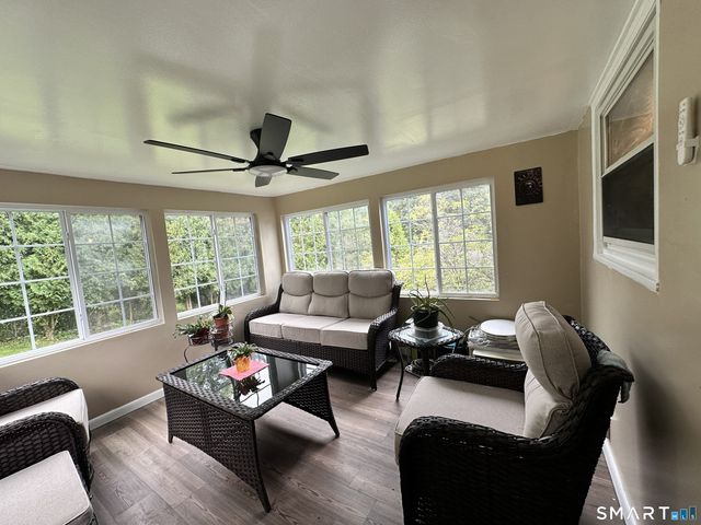 48 Ferguson Road, Manchester, CT 06040