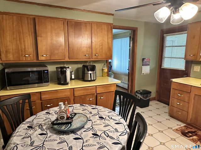 48 Ferguson Road, Manchester, CT 06040