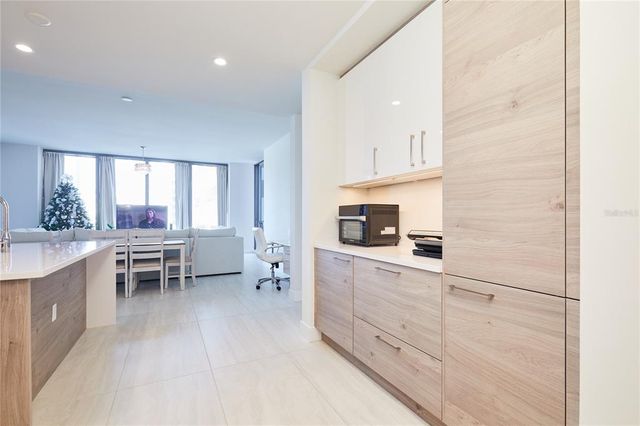 301 1ST STREET S 804, St Petersburg, FL 33701