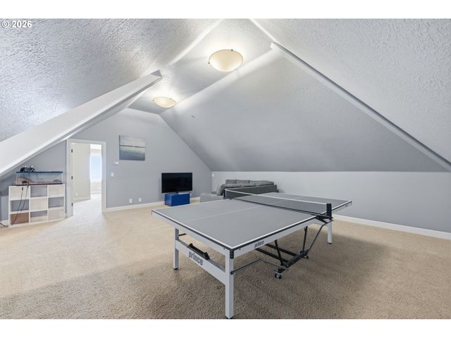 2230 TURNBERRY Ct, Eugene, OR 97401