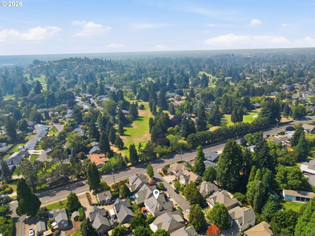 2230 TURNBERRY Ct, Eugene, OR 97401