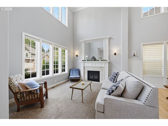 2230 TURNBERRY Ct, Eugene, OR 97401
