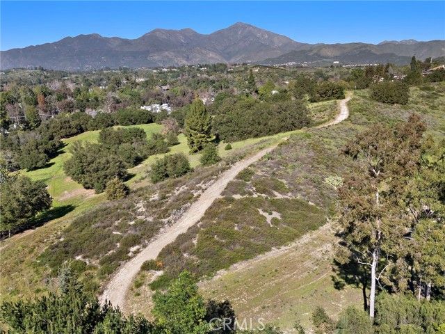 31551 VIA COYOTE, Laguna Hills, CA 92679