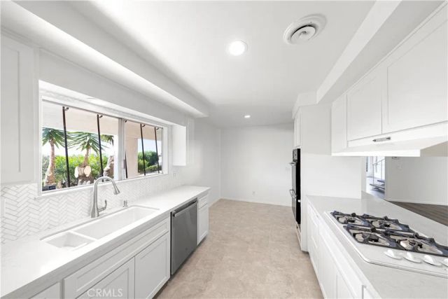 308 E Avenida Cordoba, San Clemente, CA 92672