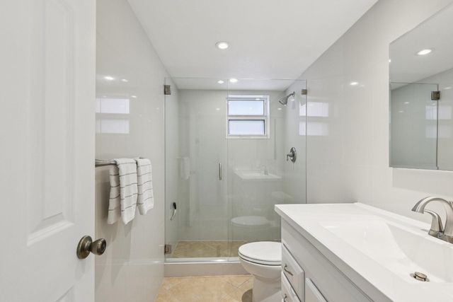 3031 NE 51st Street 201w, Fort Lauderdale, FL 33308