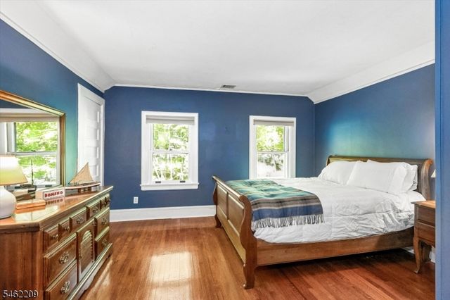 29 Beech Rd, Glen Rock Boro, NJ 07452