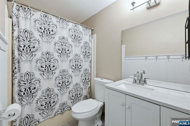 244 Mulberry Road 7, Ramsey, NJ 07446