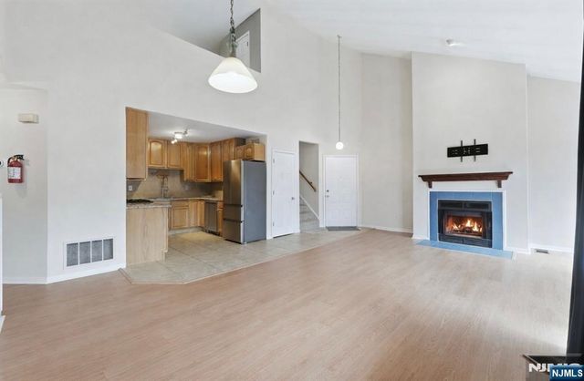 244 Mulberry Road 7, Ramsey, NJ 07446