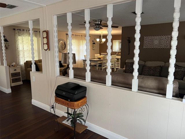 136 ROYAL PALM CIRCLE, Largo, FL 33778