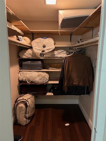 136 ROYAL PALM CIRCLE, Largo, FL 33778