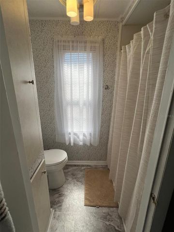 136 ROYAL PALM CIRCLE, Largo, FL 33778