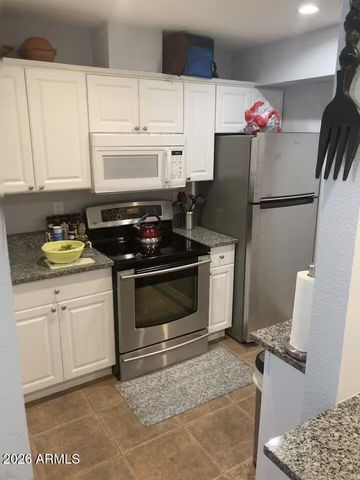 461 W HOLMES Avenue 146, Mesa, AZ 85210