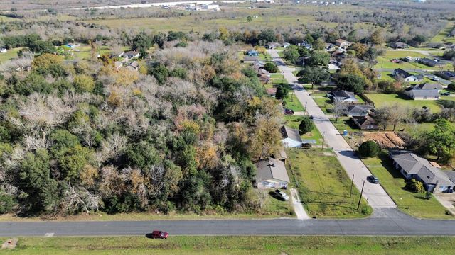 0 Oak St N, Texas City, TX 77590