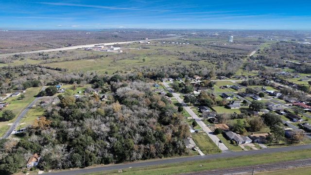 0 Oak St N, Texas City, TX 77590