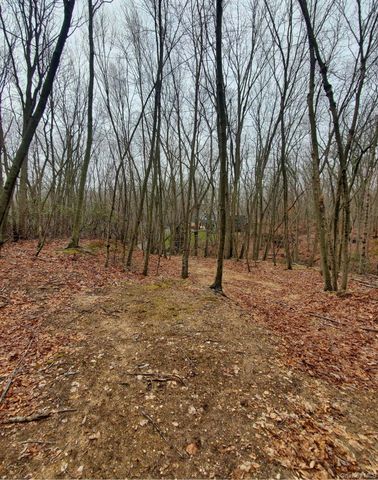 260 Old Mill Road, Saint James, NY 11780