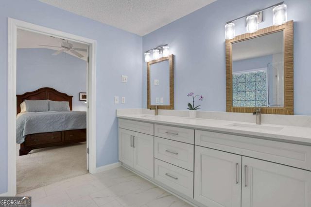 4860 Bankside Way, Peachtree Corners, GA 30092
