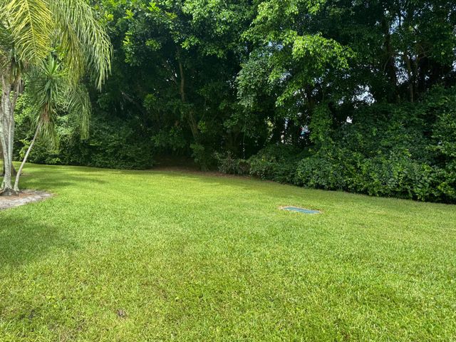 6941 Crooked Fence Drive, Lake Worth, FL 33467
