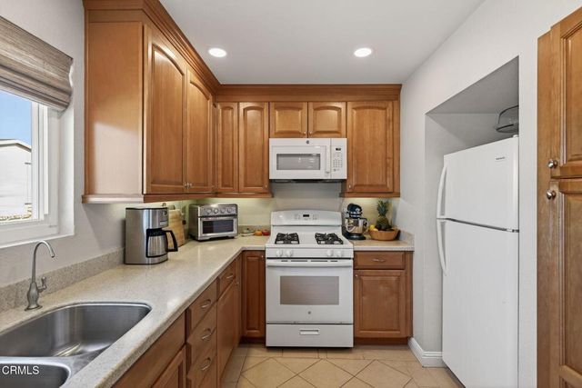 5463 Driftwood Street, Oxnard, CA 93035