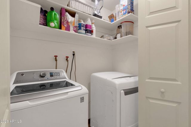 6437 S 43RD Place, Phoenix, AZ 85042