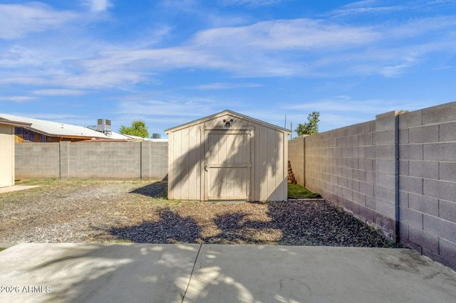 6437 S 43RD Place, Phoenix, AZ 85042