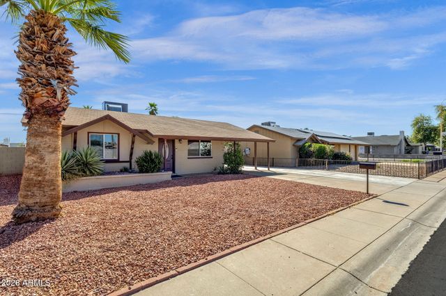 6437 S 43RD Place, Phoenix, AZ 85042