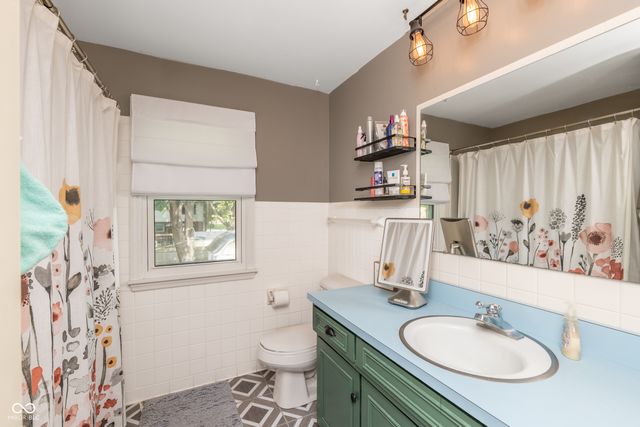 1916 Hillcrest Avenue, Anderson, IN 46011