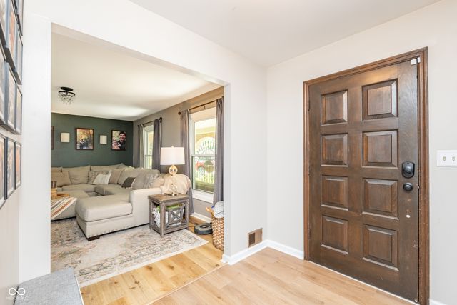 1916 Hillcrest Avenue, Anderson, IN 46011