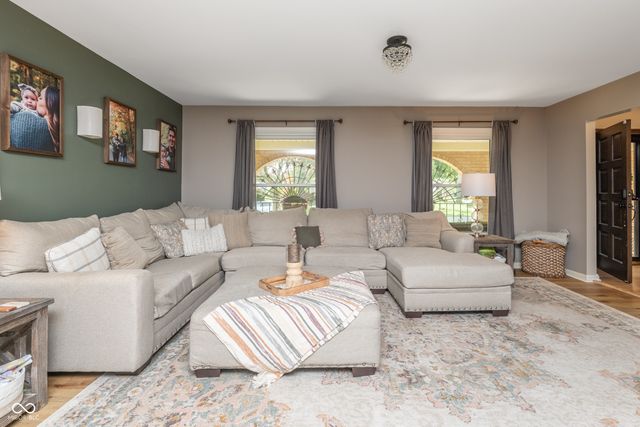1916 Hillcrest Avenue, Anderson, IN 46011