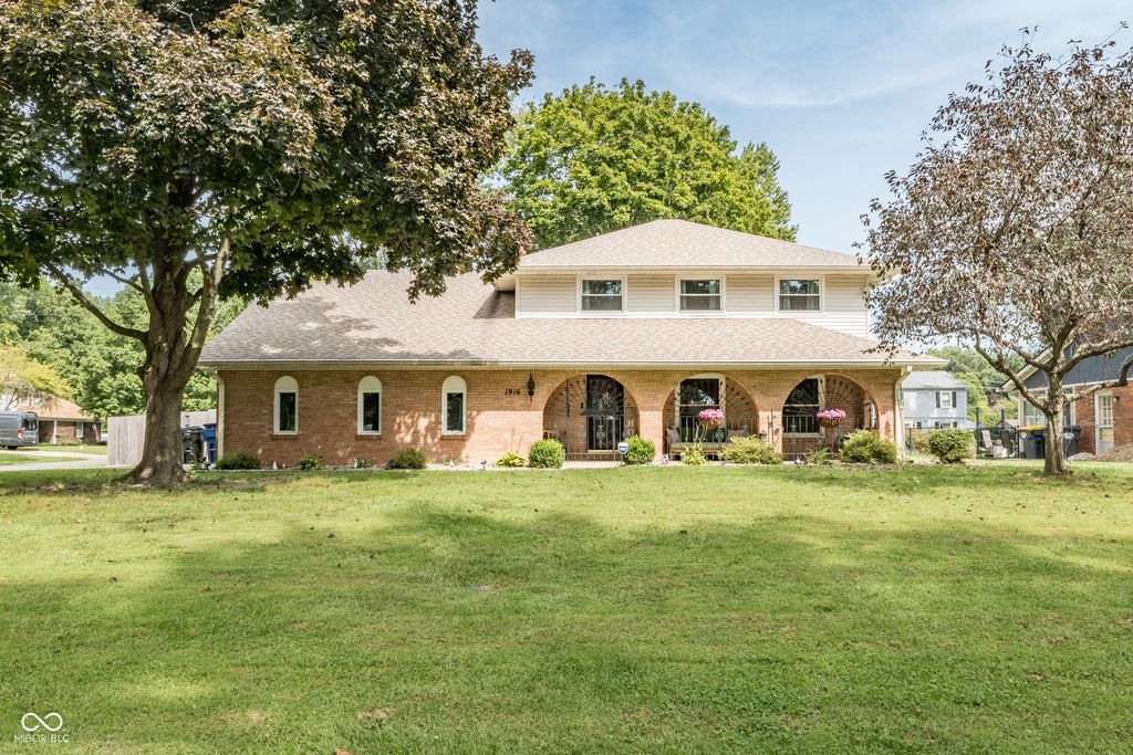 1916 Hillcrest Avenue, Anderson, IN 46011