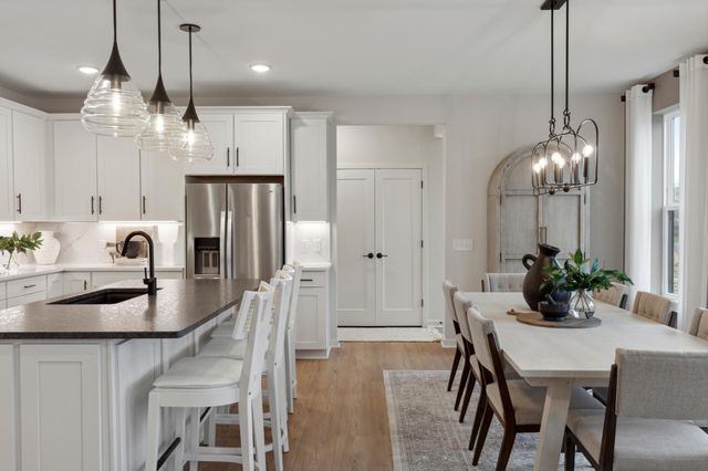 22201 Jed Drive, Rogers, MN 55374