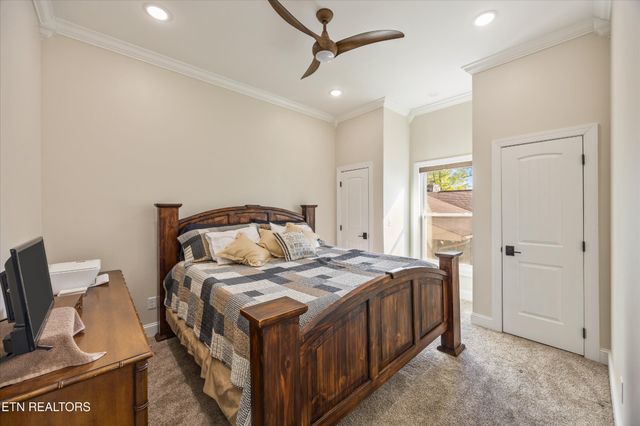 1118 Hileah Drive, Crossville, TN 38572