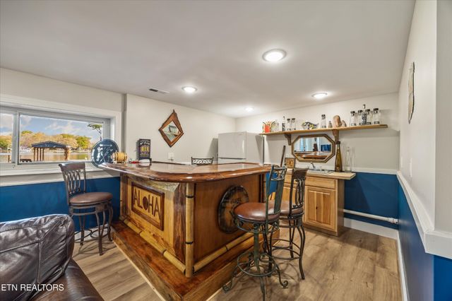 1118 Hileah Drive, Crossville, TN 38572