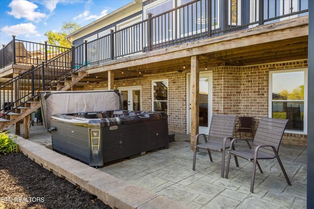 1118 Hileah Drive, Crossville, TN 38572