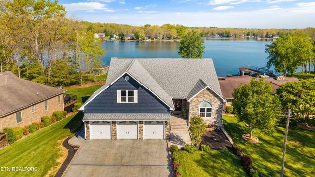 1118 Hileah Drive, Crossville, TN 38572