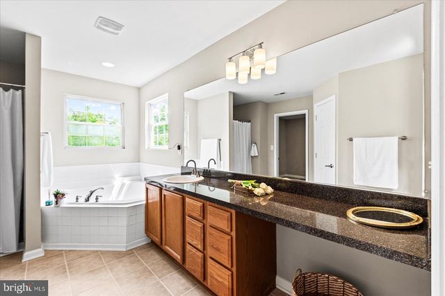 5621 TOWLES MILL RD, Partlow, VA 22534