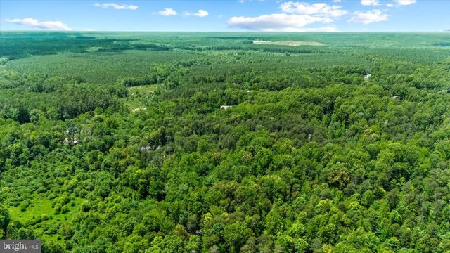 5621 TOWLES MILL RD, Partlow, VA 22534