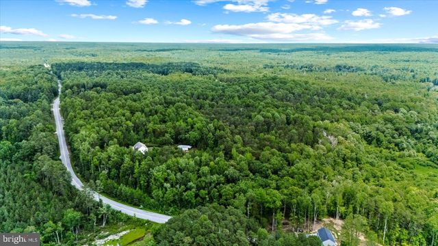5621 TOWLES MILL RD, Partlow, VA 22534
