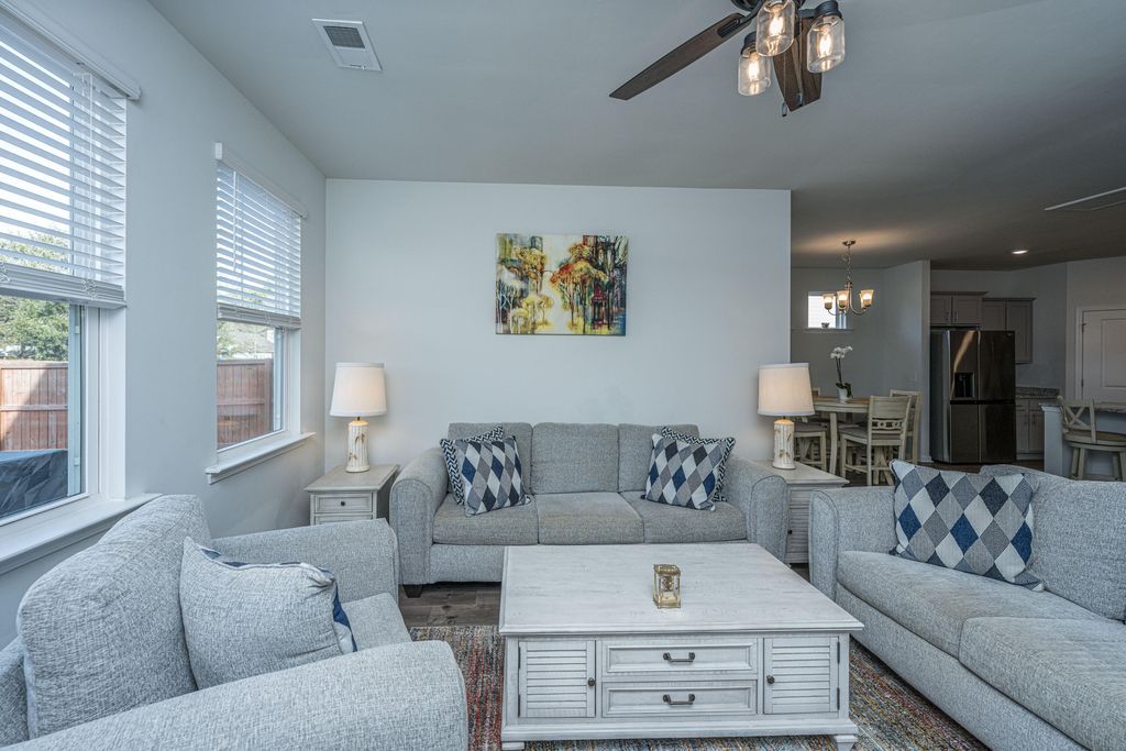 Image 16 of property listing at 2750 Sunrose Lane, Johns Island, SC 29455