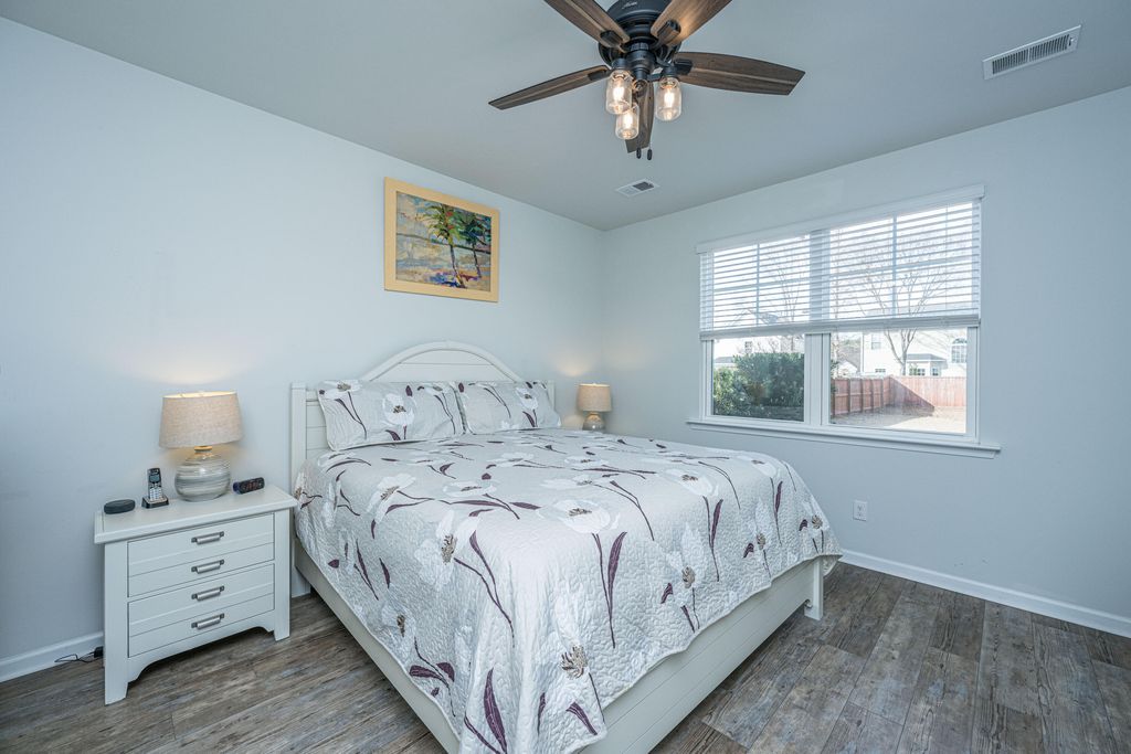 Image 23 of property listing at 2750 Sunrose Lane, Johns Island, SC 29455