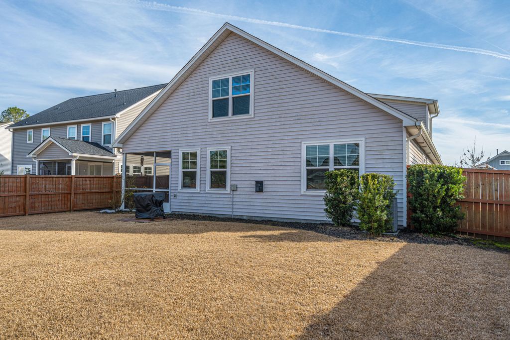 Image 42 of property listing at 2750 Sunrose Lane, Johns Island, SC 29455