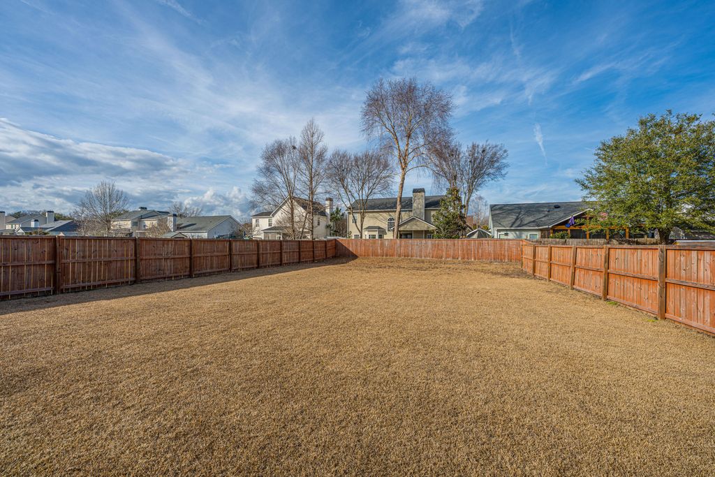 Image 43 of property listing at 2750 Sunrose Lane, Johns Island, SC 29455